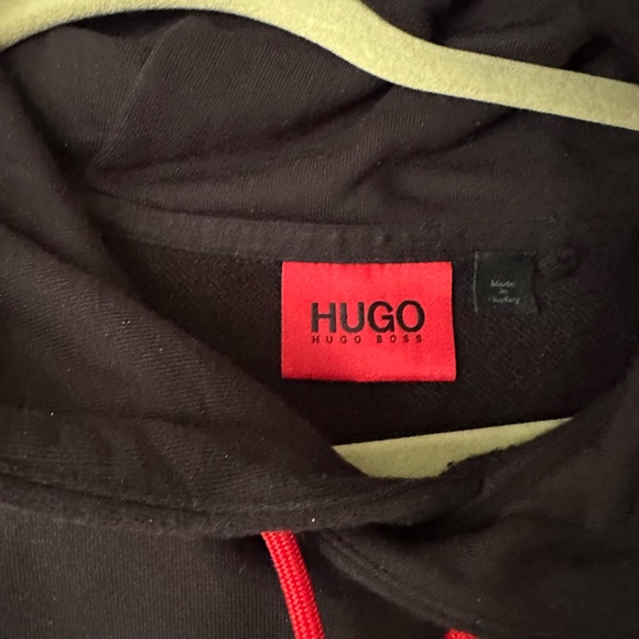 Hugo Boss Black/ red Tracksuit - Picture 2 of 6